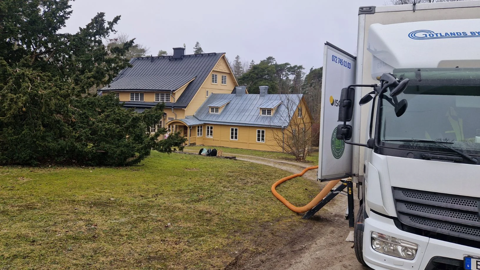 Träfiberisolering & Lösull - Gotlands Byggisolering